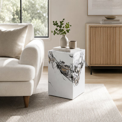 Table de bout compacte 20 po