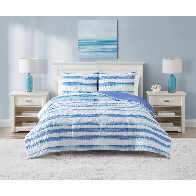 Polyester Striped Comforter, Full/Queen Comforter + 2 Standard Shams