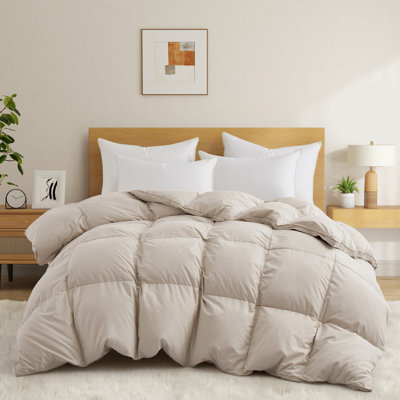Couette lourde en mélange de fibres avec plumes et duvet