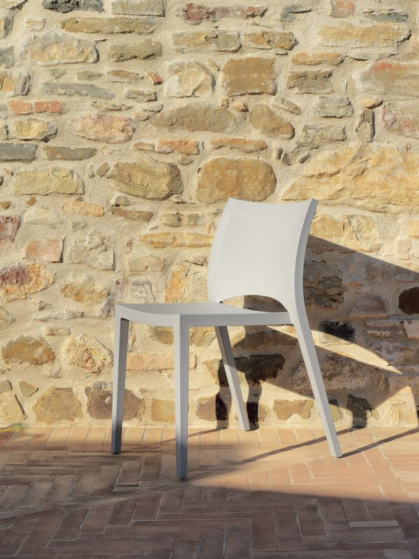 Aqua Outdoor Dining Side Chair, White