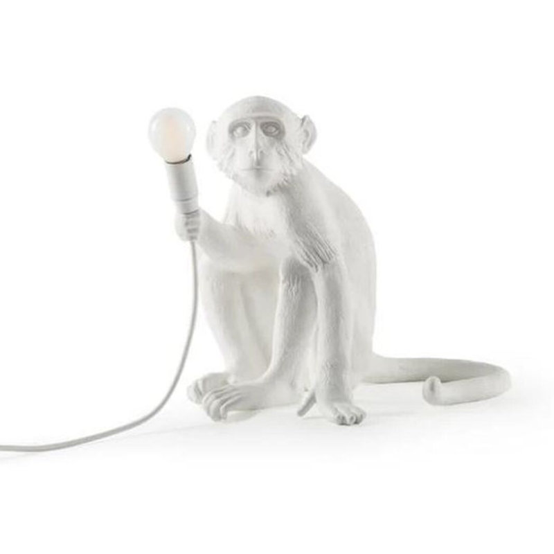 Lampe de table en résine Simio