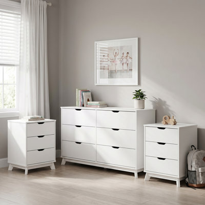 Marialana 3-Piece Bedroom Set