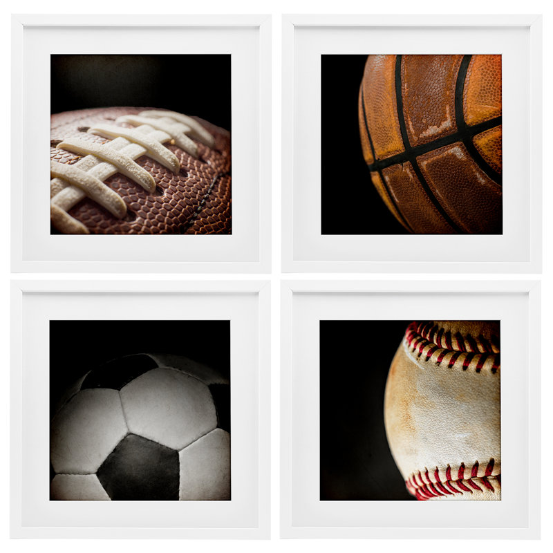 Team Sports Balls Closeups, ensemble de 4 reproductions encadrées sous verre, par Kim Allen, H 16 po x l 16 po