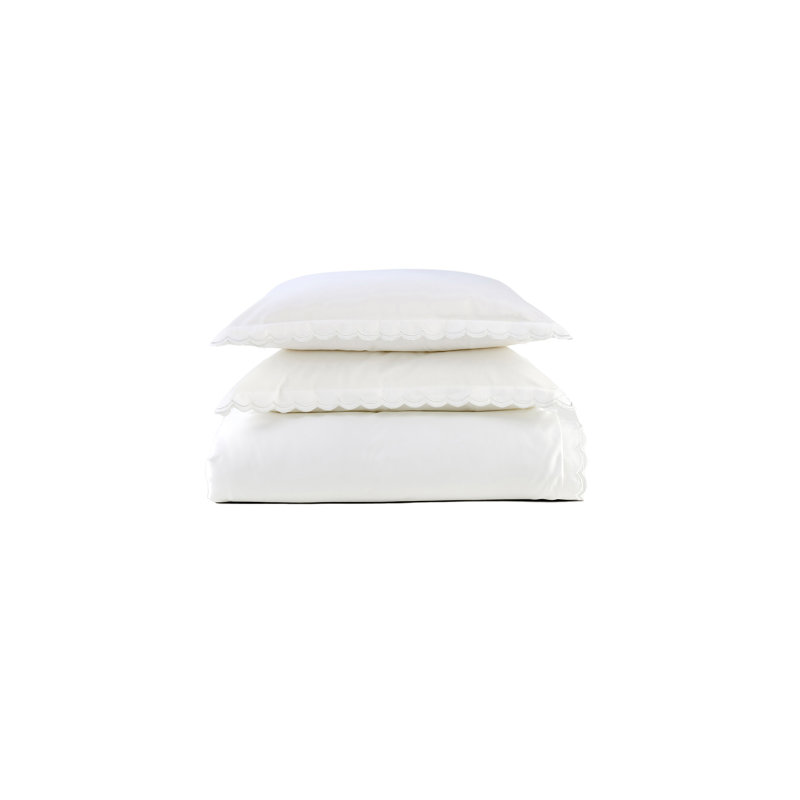 Scallop Edge Duvet Cover Set, Queen Duvet Cover + 2 Standard Pillowcases, White
