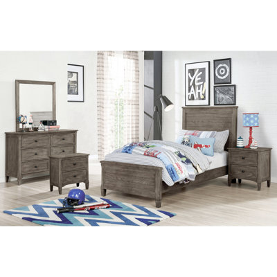 Ollis 5-Piece Bedroom Set