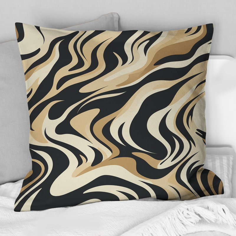 Coussin , H 18 po x l 18 po