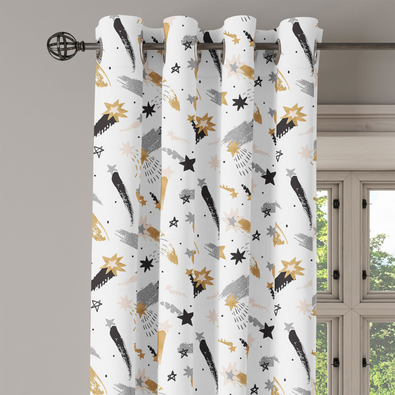 Rideau à œillets East Urban Home galaxie étoile filante motif chameau gris et blanc, L 50 po x L 108 po