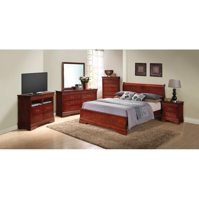 Timeless Cherry King Bed With Classic Design