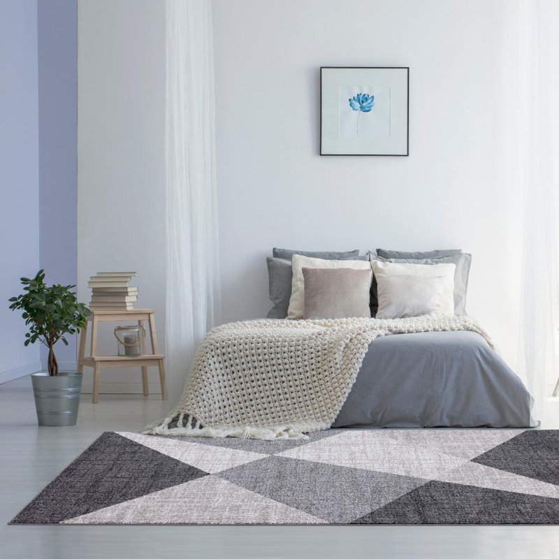 Davita Geometric Indoor Rug