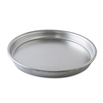 Plat à pizza en aluminium 14 po Nordic Ware