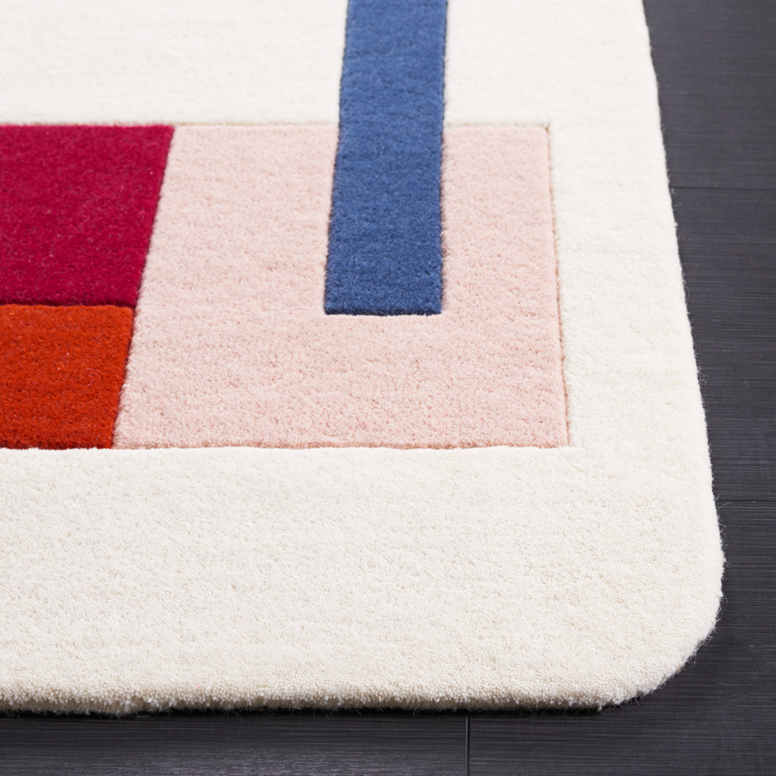 Daylin Ivory Pink Hand-Woven Abstract Rug, Rectangle 5' x 8'