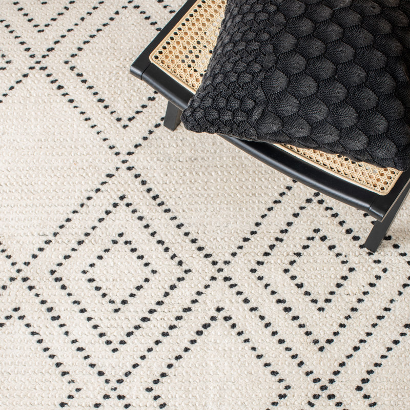 Mehaffey Hand Loomed Wool/Cotton Geometric Rug in Ivory/Black, Runner 2'3" x 8'