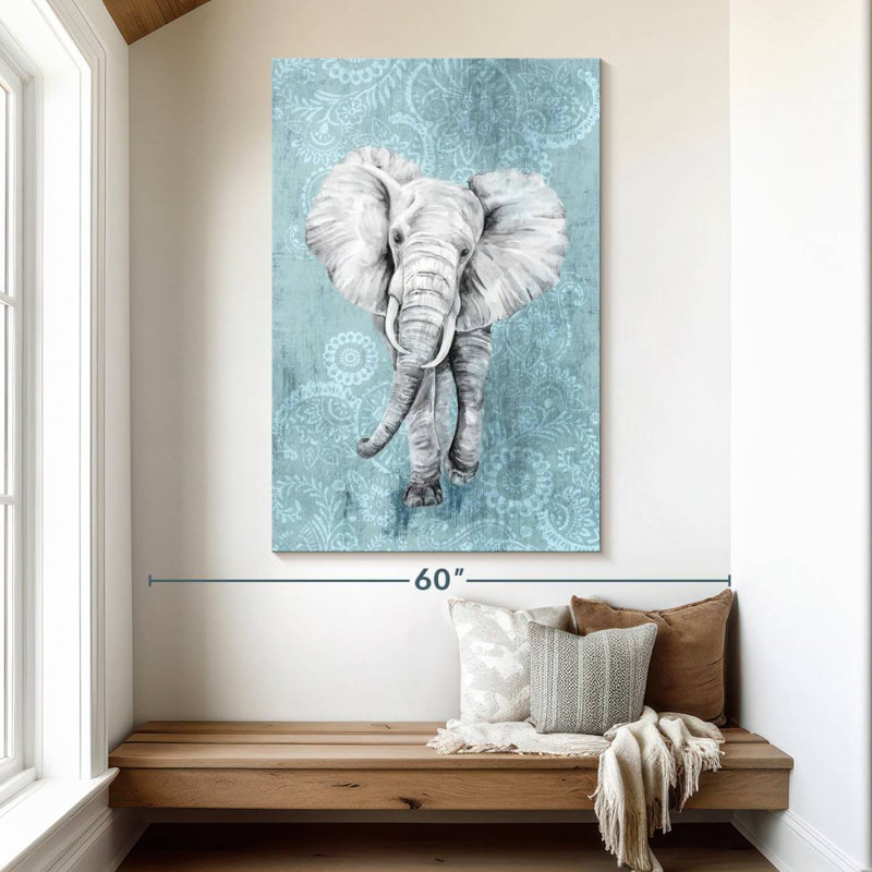 Éléphant à motif cachemire bleu, H 51 po x l 34 po
