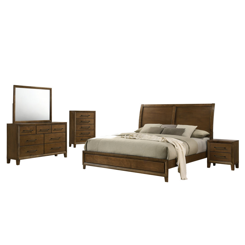 Bangor 5-Piece Wood Cal King Bedroom Set W Chest, Brown, California King