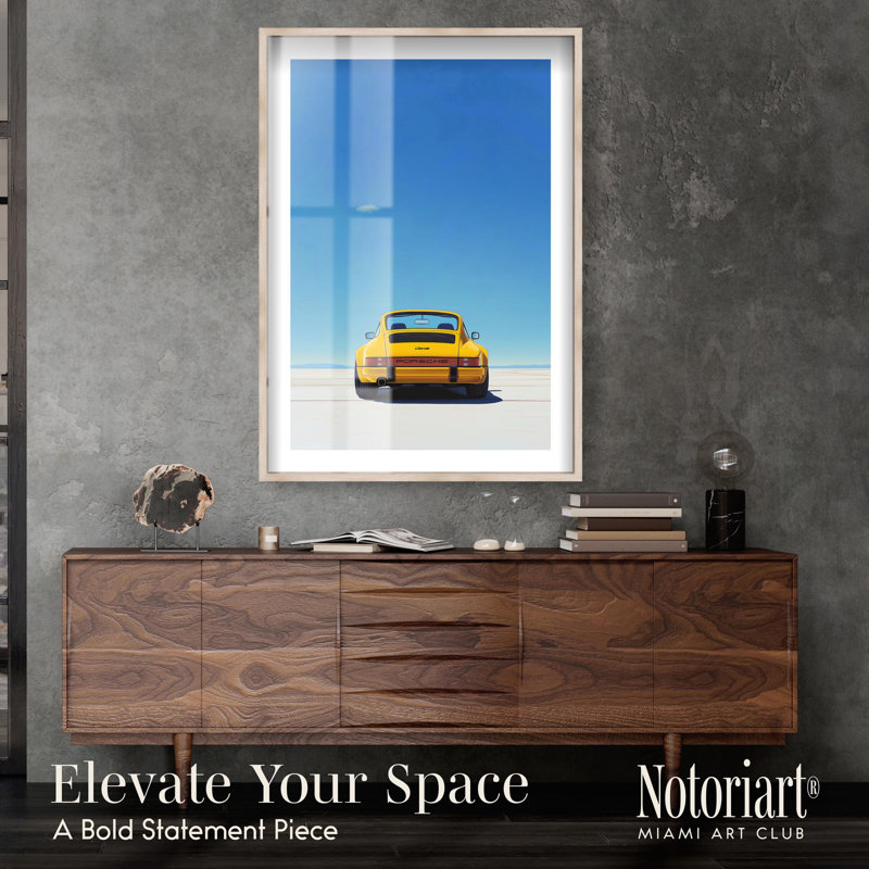 «Yellow Car Shadowbox Print», impressions encadrées par Notoriart, H 46 po x l 31 po, Crème, crème