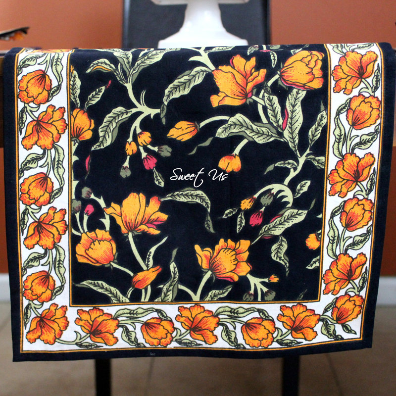 Chemin de table en coton The Affluent, Ambre noir