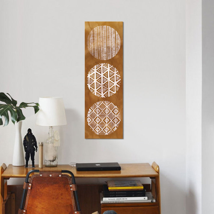«Tribal Pattern I» par Grace Popp - Impression sur toile tendue sur châssis, H 36 po x l 12 po x P 1,5 po, Cadre noir