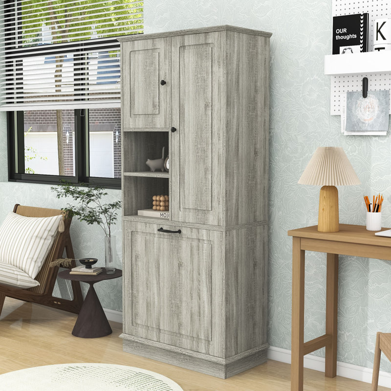 Armoire de rangement haute en bois avec panier rabattable, tablettes réglables et armoires fermées, Chêne