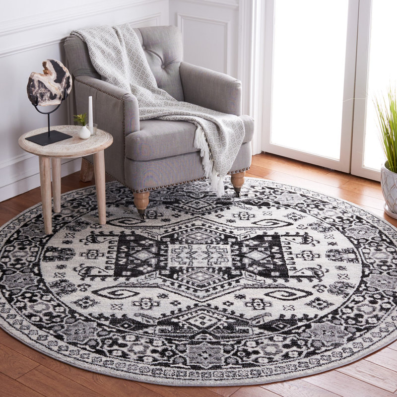 Tulum Performance Oriental Rug, Round 6'7"