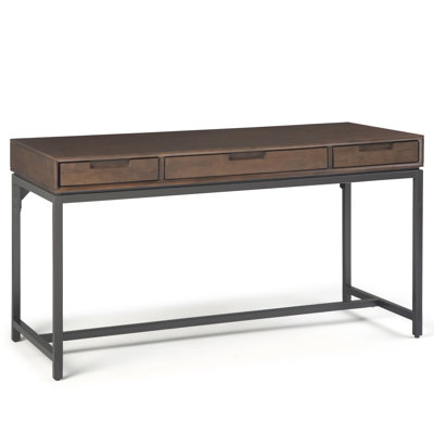 Bureau industriel en bois massif Wilmington de 60 po de largeur avec bibliothèque basse de 4 cubes de 64 po de couleur brun noyer (ensemble de 2)