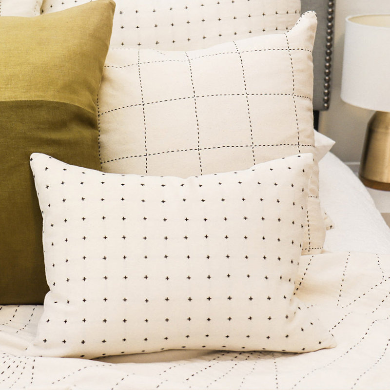 Lumbar Pillow Cover & Insert, Moss, 22" H x 22" W