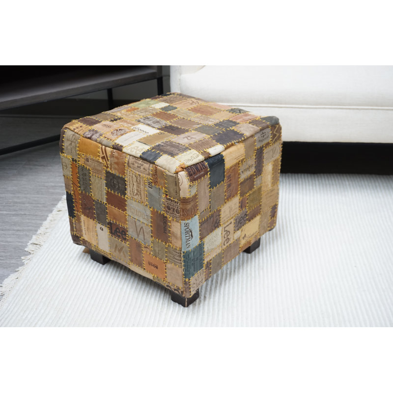 Cube en cuir Daniella