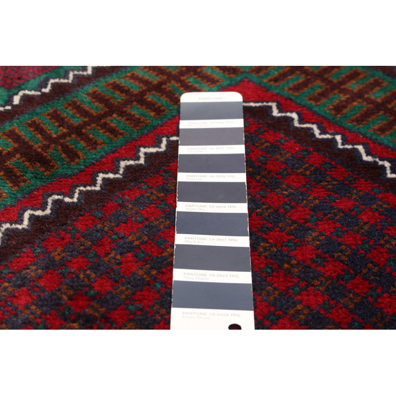Tapis bleu marine Teimani 3 pi 7 po x 6 pi 5 po