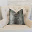 Coussin de luxe fabriqué à la main cendré poussiéreux-386085625-386085628