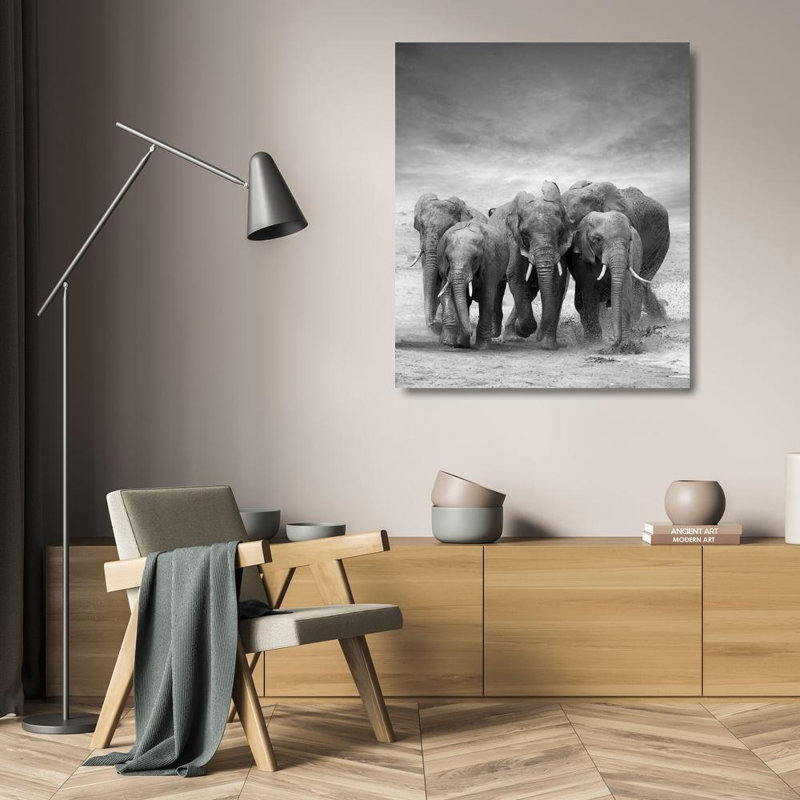 Toile tendue avec châssis Union Rustic Byrdyak, V., titrée: Elephant Herd, H 23 po x l 20 po
