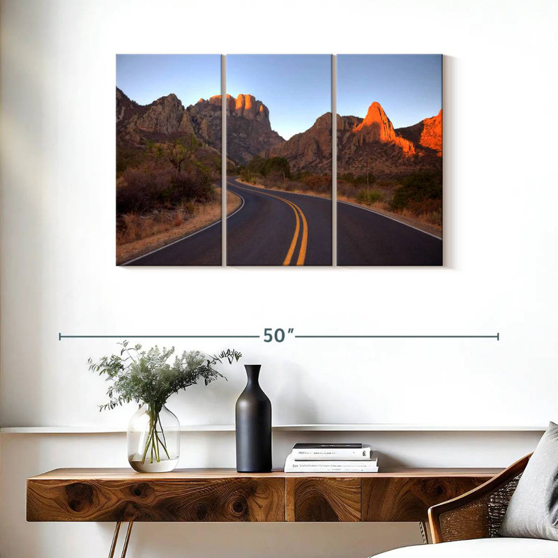 Mehar Texas Mountain Road, 24" H x 38" W