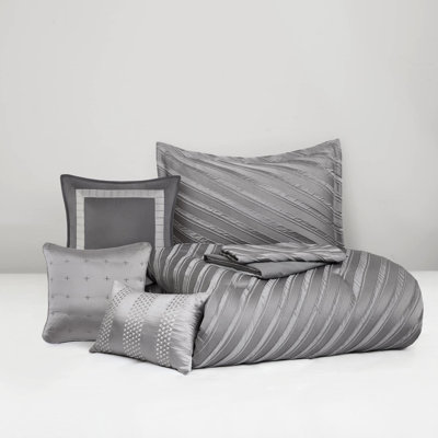 7 Pcs Grey Queen Comforter - Diagonal , Stylish Bedding With Shams, Pillows, , All Season Coziness Transitional Style Soft , , Safe And Comfortable Use
