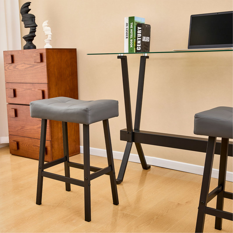 Ensemble de table de bar et de chaises 4 pièces, 1 table + 3 chaises, plateau en verre trempé, assise en cuir synthétique gris, structure en métal, style industriel moderne