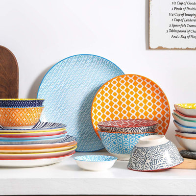 10 Inch Porcelain Dinner Plates, Large Size Serving Plate For Salad, Pancakes, Steak, Set Of 6, Assorted Colors