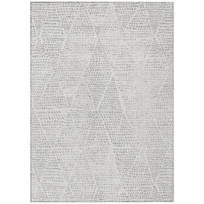 9' X 12' Silver And Ivory Geometric Washable Indoor Outdoor Area Rug