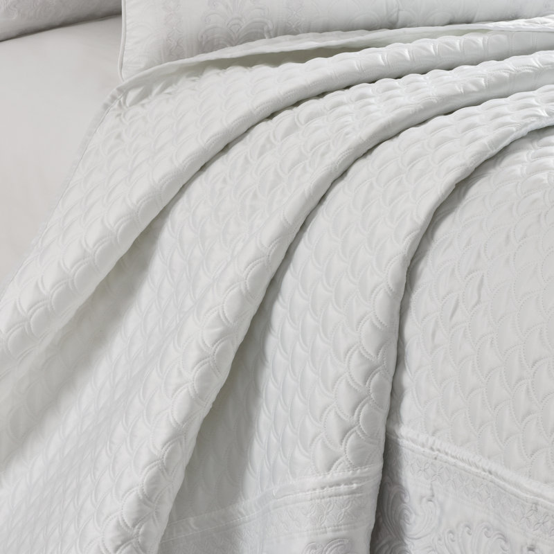 Lyndon King/Cal King Coverlet, White, King/California King