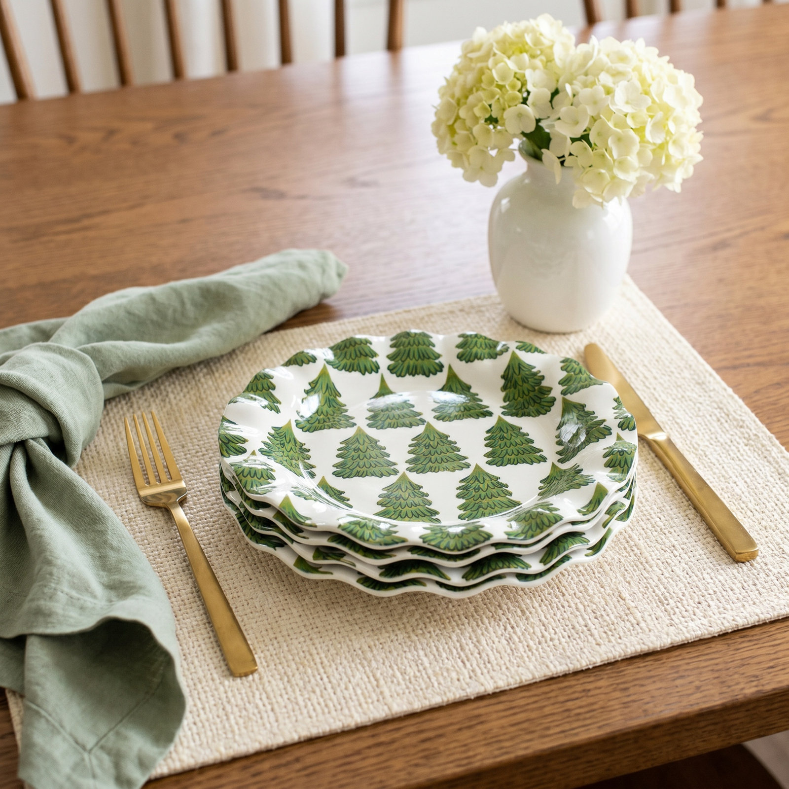 Fir Forest Ruffle Dinner Plate