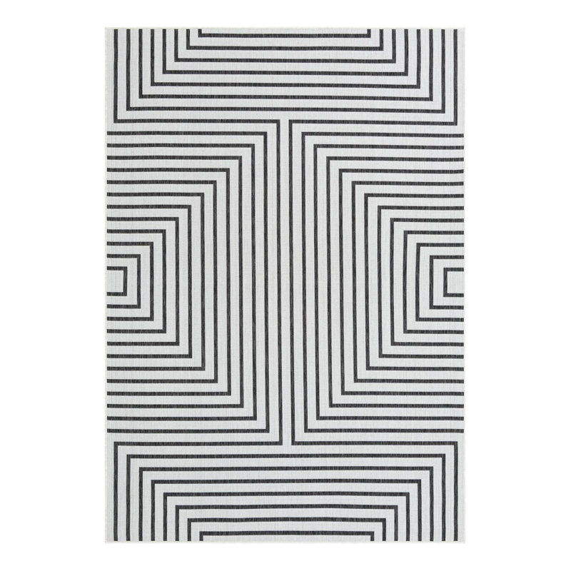 Geometric Indoor / Outdoor Rug, Rectangle 7'1" x 10'