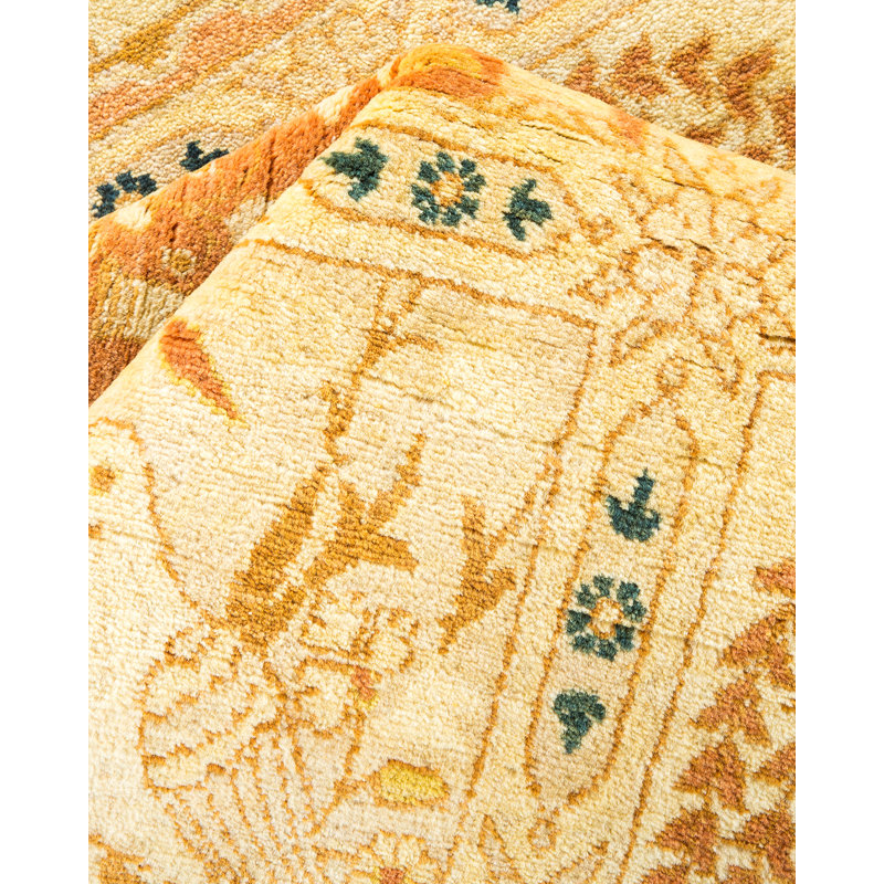 Classic One-of-a-Kind 6' 1" X 9' 6" Hand Knotted Area Rug