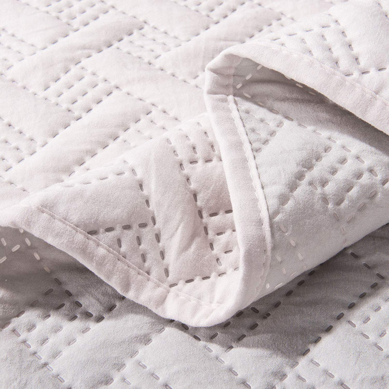 Heat Pressed Polyester Quilt, Queen Quilt + 2 Shams, Sheer Pink/Gray Mist
