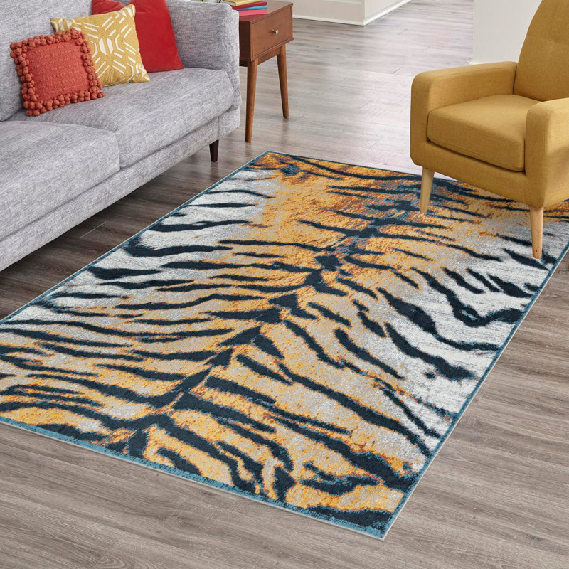Tapis brun clair en polyester tissé à la machine Aanya, Rectangle 6 pi 1 po x 9 pi
