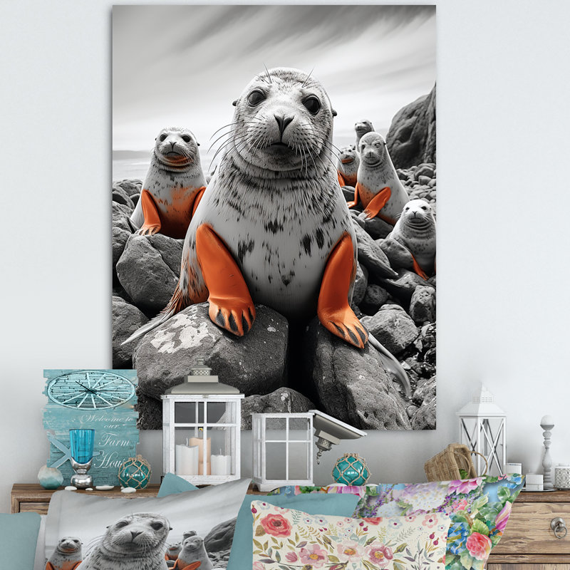 «Grey Coral Seal Silent Guardians» - impressions sur toile d'animaux marins, H 20 po x l 12 po x P 1 po, Toile tendue