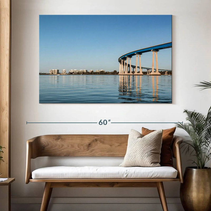 Lilon Curvy Coronado Bridge, H 34 po x l 51 po