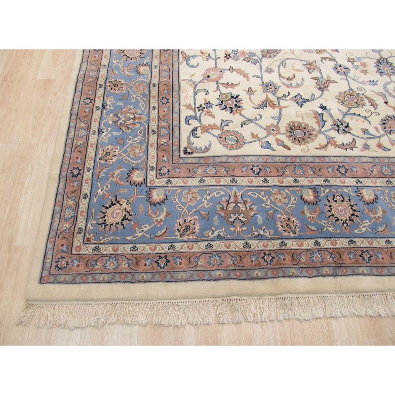 Ivory Traditional Oriental Kashan Area Rug