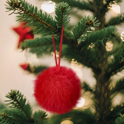 Christmas Decorations On The Tree Three Colors Of Christmas Hanging Decorations 6 Cm