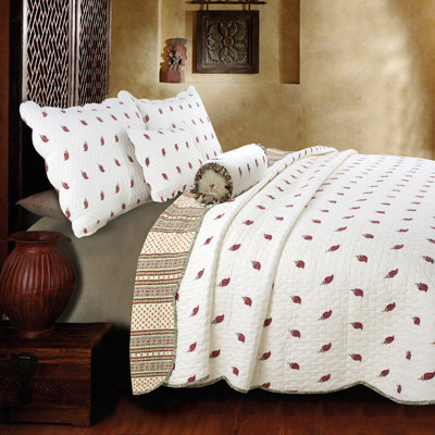Egmont Farmhouse / Country Cotton Paisley Quilt