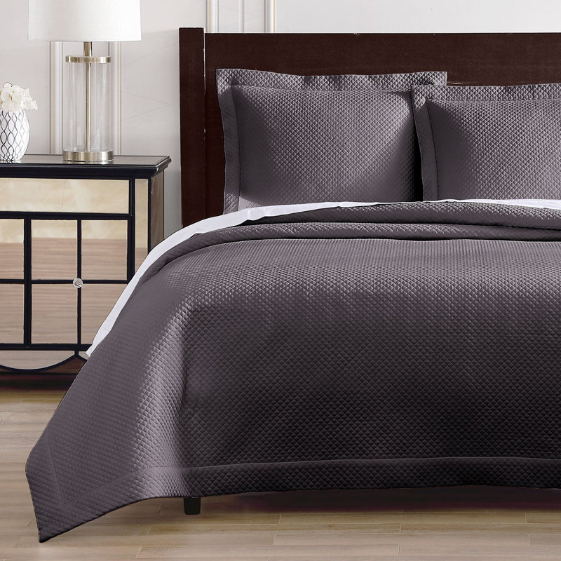 Diamond Quilted Coverlet Set, King Coverlet + 2 King Shams, Ivory