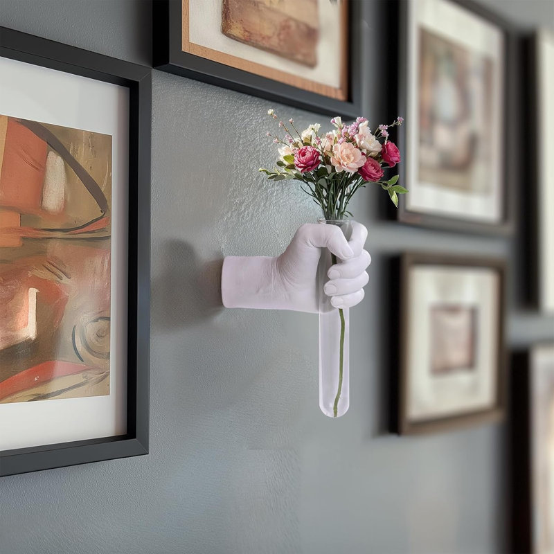 Sculptures murales modernes décoratives dans un vase blanc