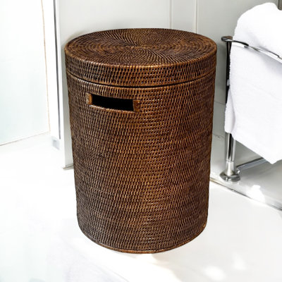 Grand panier rond avec poignée découpée sur le côté