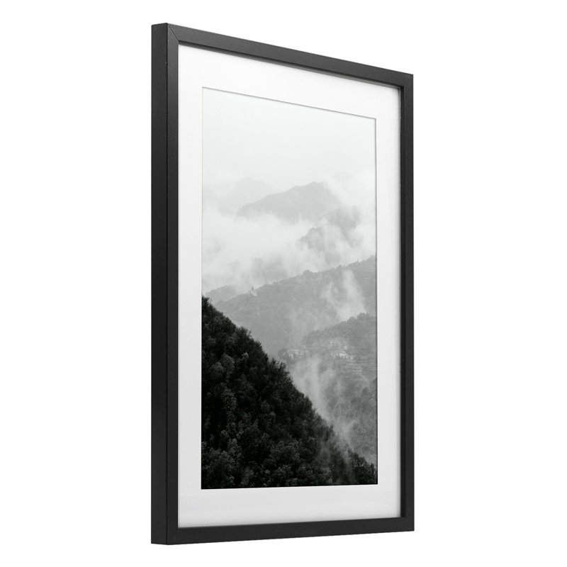 «Morning Mist Forest», reproduction encadrée sous verre, conception de Deborah Revell, H 20 po x l 14 po, Cadre noir minuit