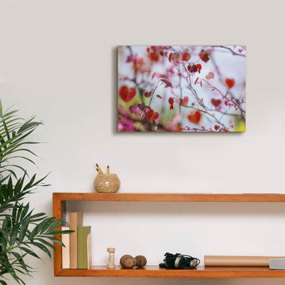 "Epic Graffiti" Heart Leaf Tree "par Carrie Ann Grippo-Pike, art mural sur toile, 18 po x 12 po